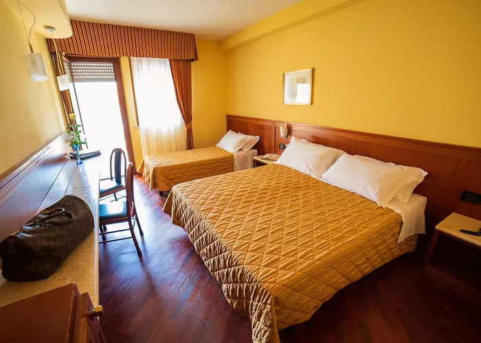 Hotel Miralago